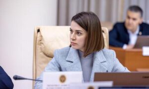 Prețurile produselor agroalimentare din Republica Moldova ar putea crește în perioada următoare cu până la 10%, în funcție de categorie. Creșterea este legată în principal de scumpirea carburanților, care se răsfrânge direct asupra costurilor din agricultură și lanțul de aprovizionare, a declarat ministra Agriculturii, Ludmila Catlabuga, pentru publicația „Cu Sens”.