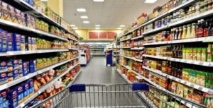 Prețurile produselor lactate și carne de pasăre din Moldova au crescut cu 2-5%