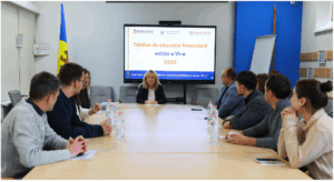 Tinerii moldoveni descoperă secretele finanțelor și primesc premii de la BNM
