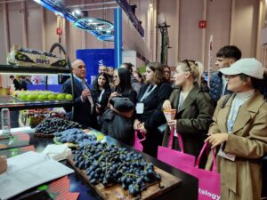Opt companii moldovenești de fructe participă la INDAGRA FOOD 2025