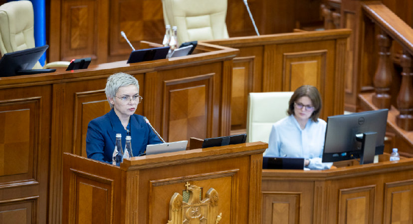 Parlamentul extinde sistemul de identificare a animalelor și include sectorul apicol în registrul oficial