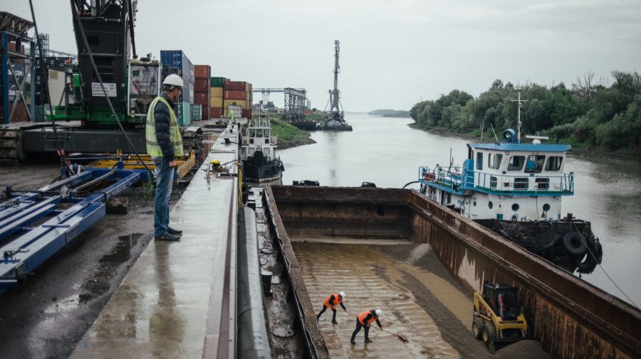 Semnal de alarmă la portul Giurgiulești. Nivelul scăzut al Dunării poate afecta exporturile