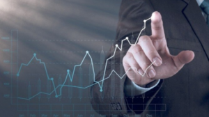 Economia mondială, sub presiune. FMI avertizează asupra scăderii rezervelor de petrol