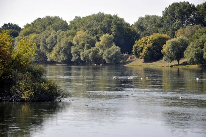 Nivelul apei în Nistru la Cosăuți s-a stabilizat după o scădere de 60 cm