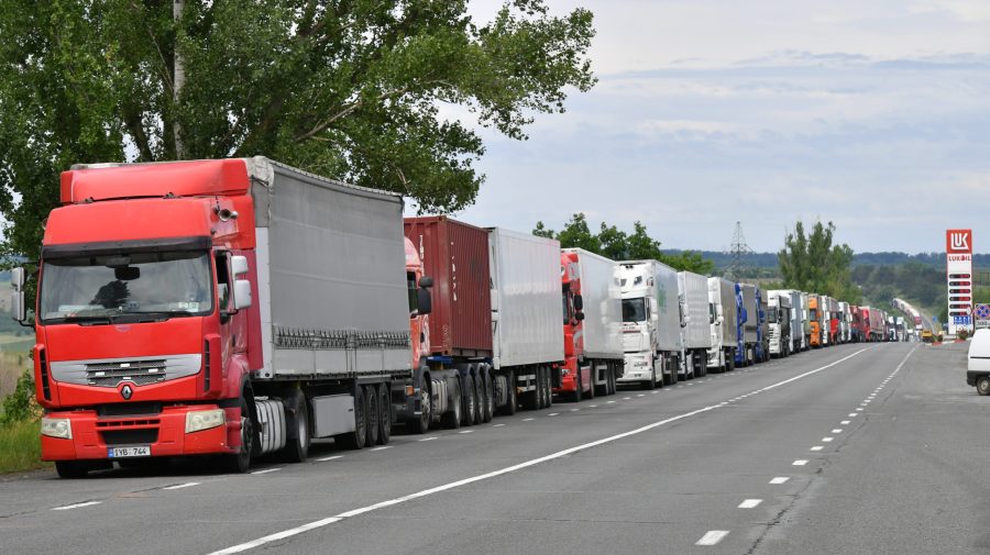 Blocajele de la Giurgiulești: economia de 40 de euro costă zile de așteptare
